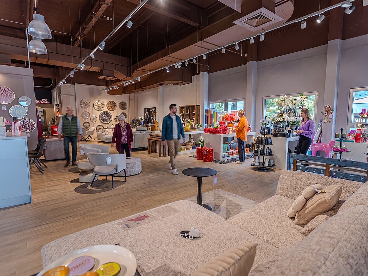 skurios Showroom 1